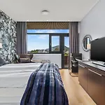 Hotel Quality Ulstein 3*