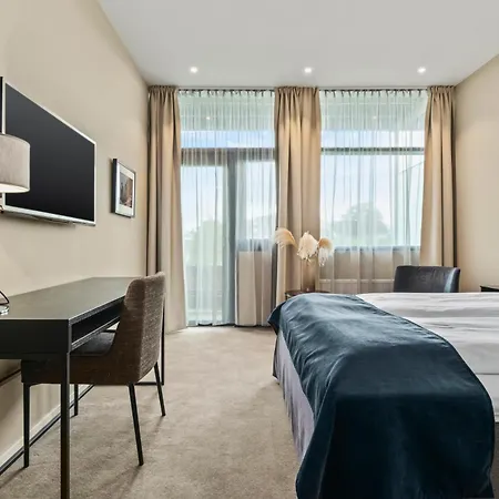 Ξενοδοχείο Quality Ulstein 3*