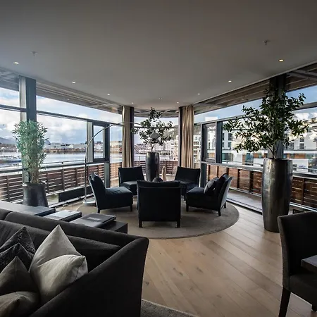 Hotel Quality Ulstein 3*