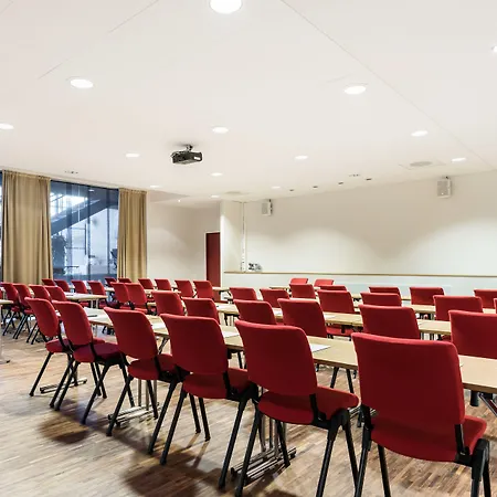 Quality Ulstein Hotel 3*