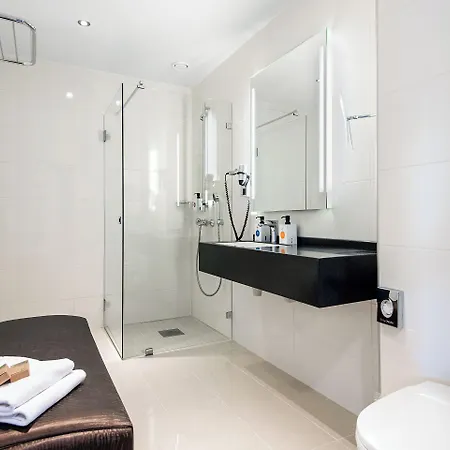 Hotel Quality Ulstein 3*