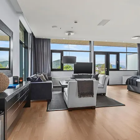 クオリティ ウルステイン 3*