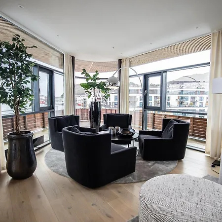 クオリティ ウルステイン オルスタンヴィック