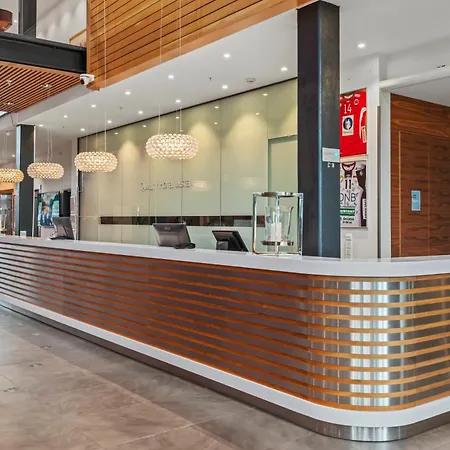 クオリティ ウルステイン